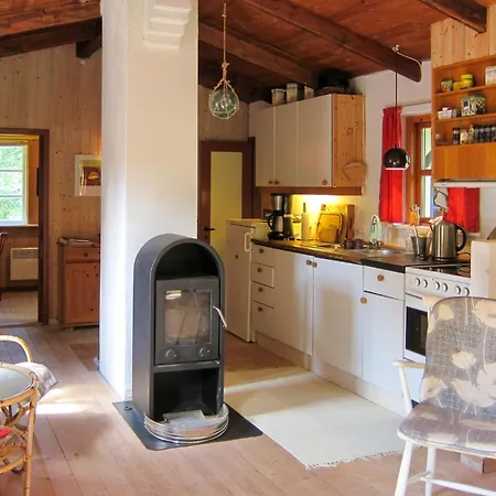 2 Bedroom Awesome In Дом отдыха *